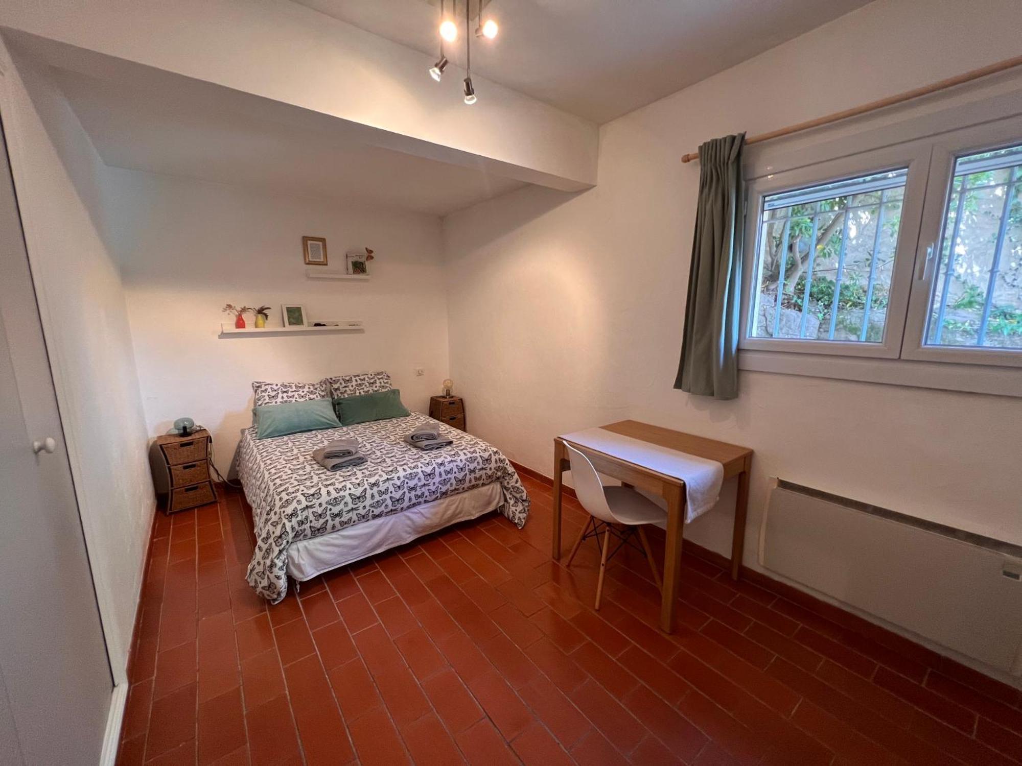 Simone, Appartement Maison, Quartier Calme, Grande Terrasse, Spa, Barbecue, 2 Chambres Fréjus Εξωτερικό φωτογραφία