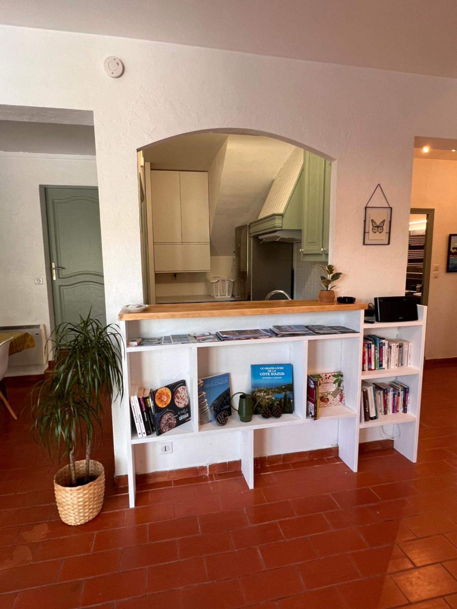 Simone, Appartement Maison, Quartier Calme, Grande Terrasse, Spa, Barbecue, 2 Chambres Fréjus Εξωτερικό φωτογραφία
