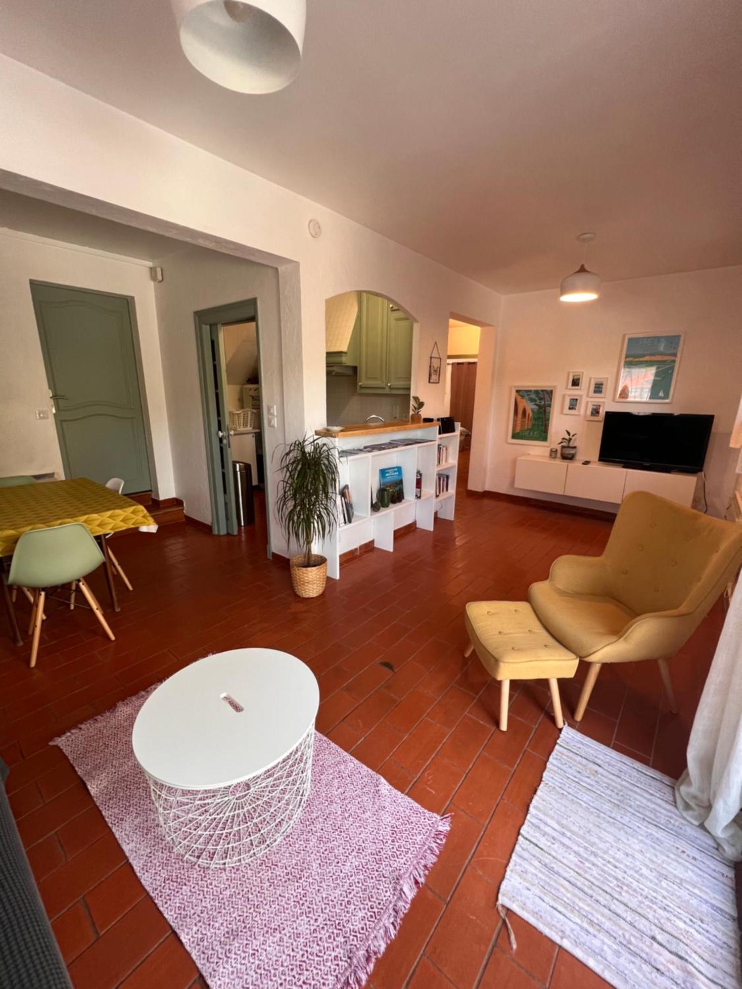 Simone, Appartement Maison, Quartier Calme, Grande Terrasse, Spa, Barbecue, 2 Chambres Fréjus Εξωτερικό φωτογραφία