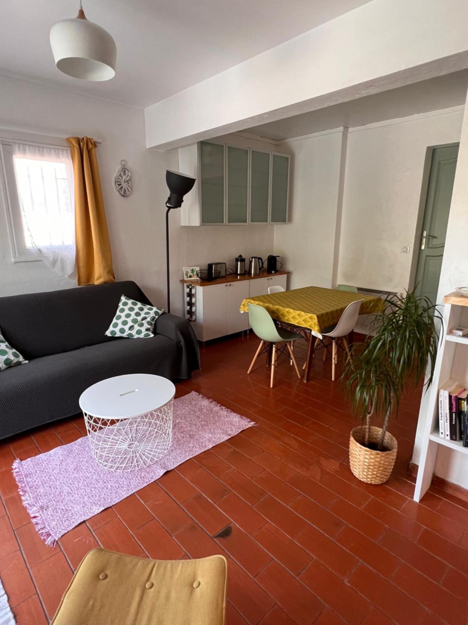 Simone, Appartement Maison, Quartier Calme, Grande Terrasse, Spa, Barbecue, 2 Chambres Fréjus Εξωτερικό φωτογραφία